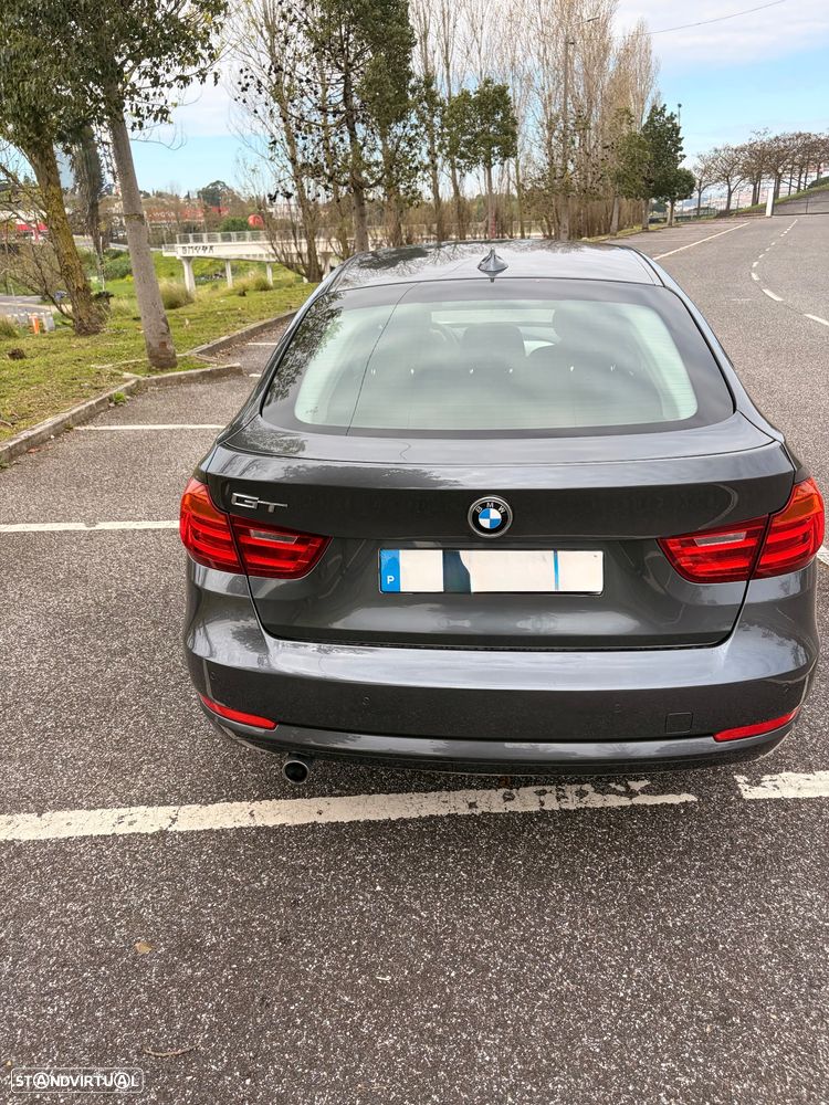 BMW 318 Gran Turismo d Aut. - 12