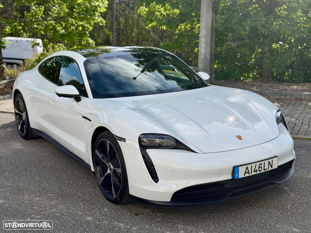 Porsche Taycan 4S Bateria Performance Plus - 17
