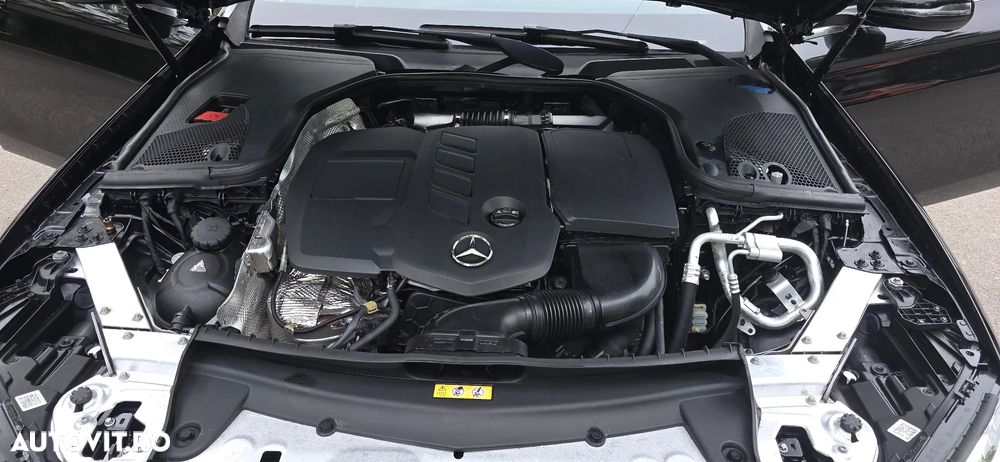Mercedes-Benz E 200 d 9G-TRONIC AMG Line - 14