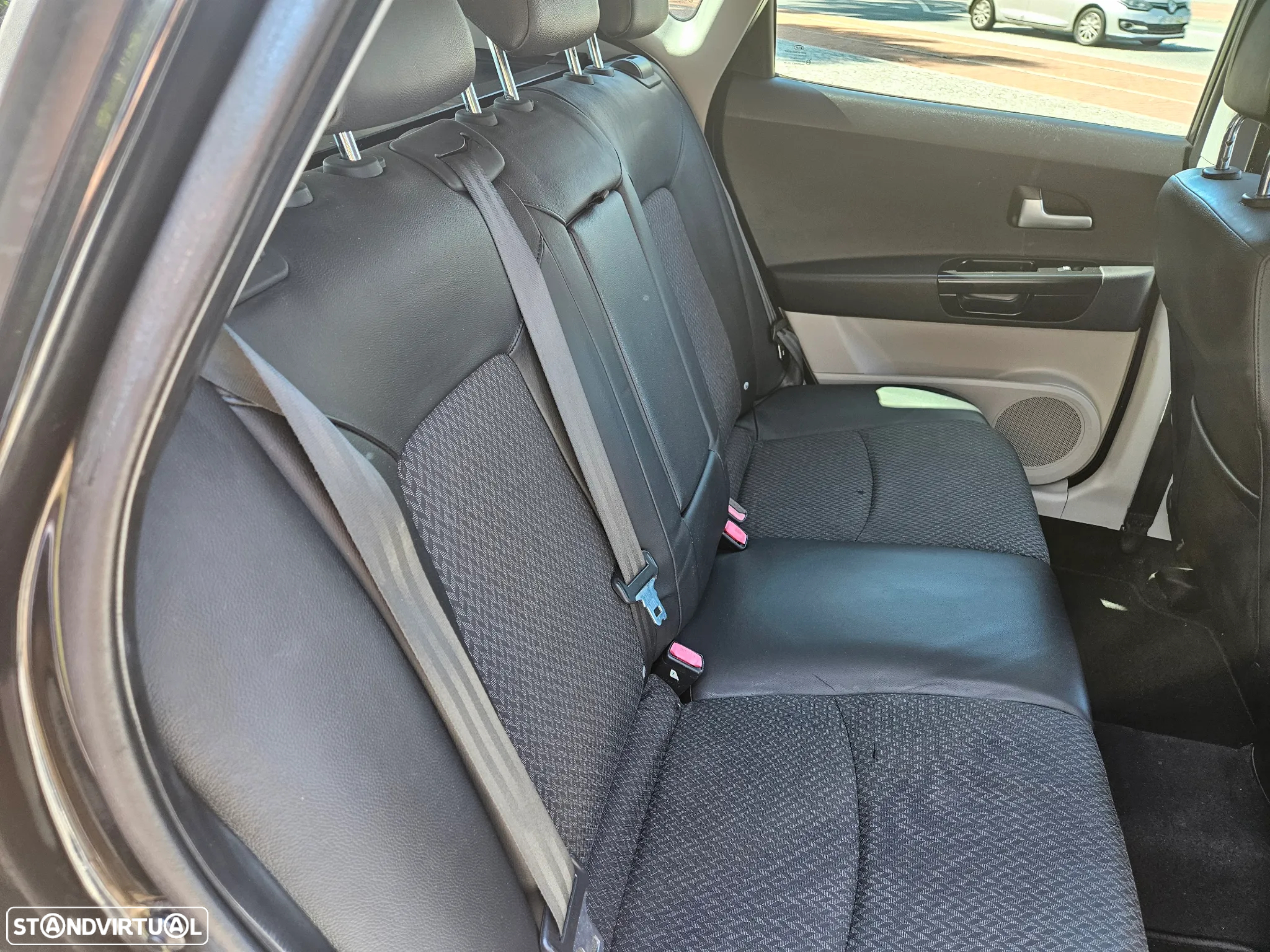 Kia Ceed SW 1.6 CRDi EX - 19
