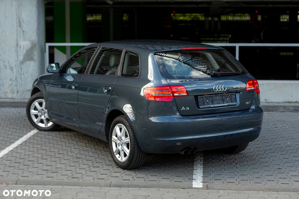 Audi A3 Sportback - 10