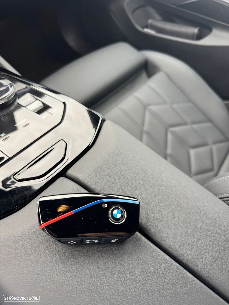 BMW i5 - 23