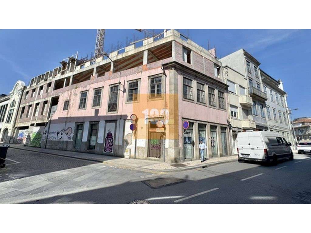 T0+1 novo na Baixa do Porto - Grande imagem: 3/39