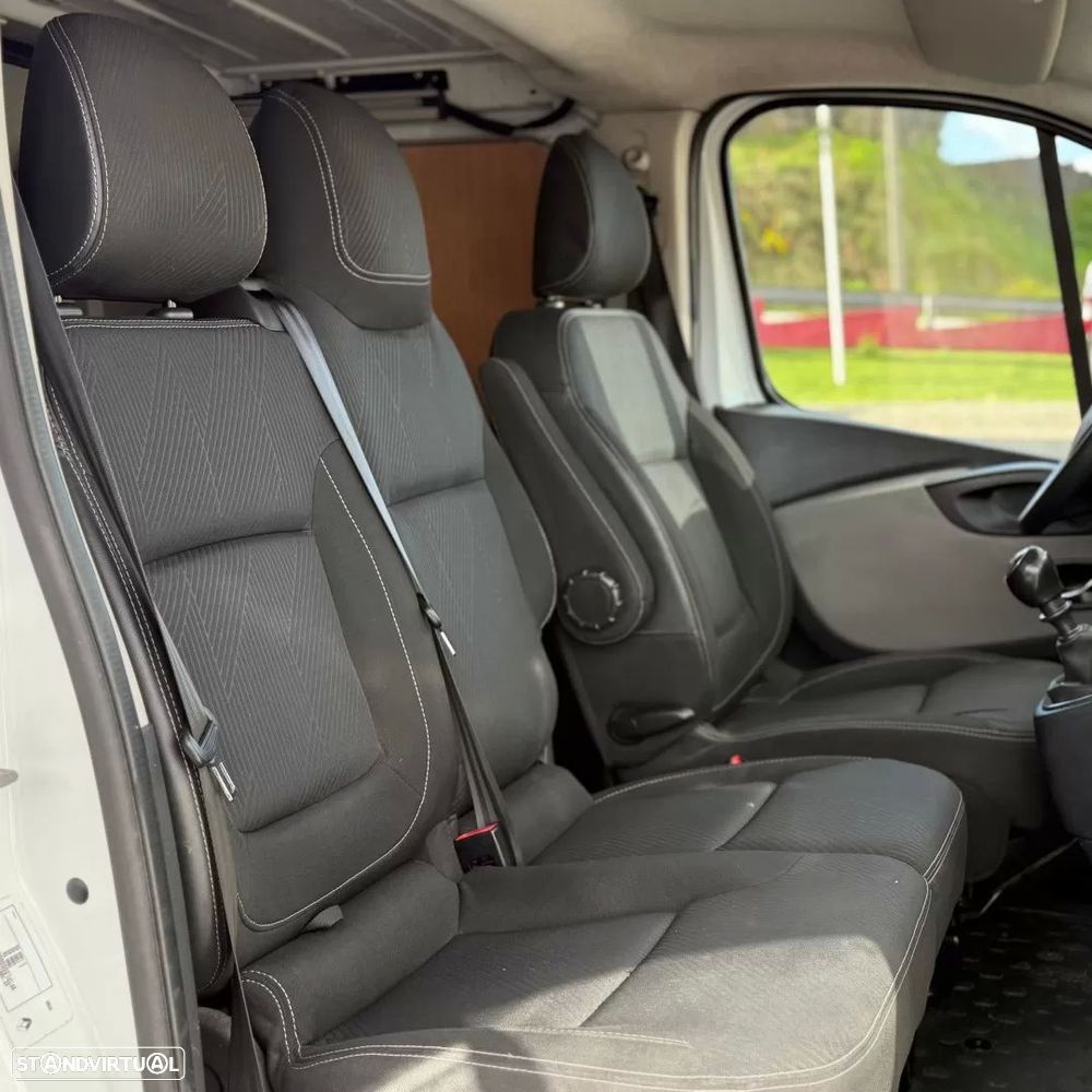 Renault TRAFIC 1.6 DCI GRAND CONFORT 120cv (+iva) - 9