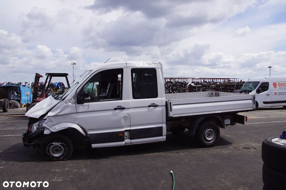 Auto na części  Volkswagen Crafter 2 II 2.0 TDI 140 KM DNA SKRZYNIA 6 VLE MANUALNA KOLOR LB9A 2024R Silnik 44 TYŚKM Skrzynia Drzwi Lusterko Szyba Sterownik Deska Kokpit Licznik doka fotel drzwi paka skrzynka felga skrzynia silnik maglownica - 12