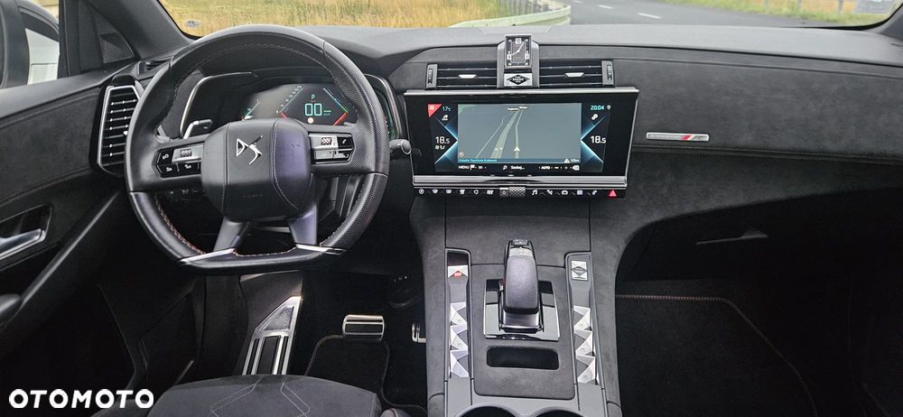 DS Automobiles DS 7 Crossback 1.6 PureTech GPF Performance Line + - 26