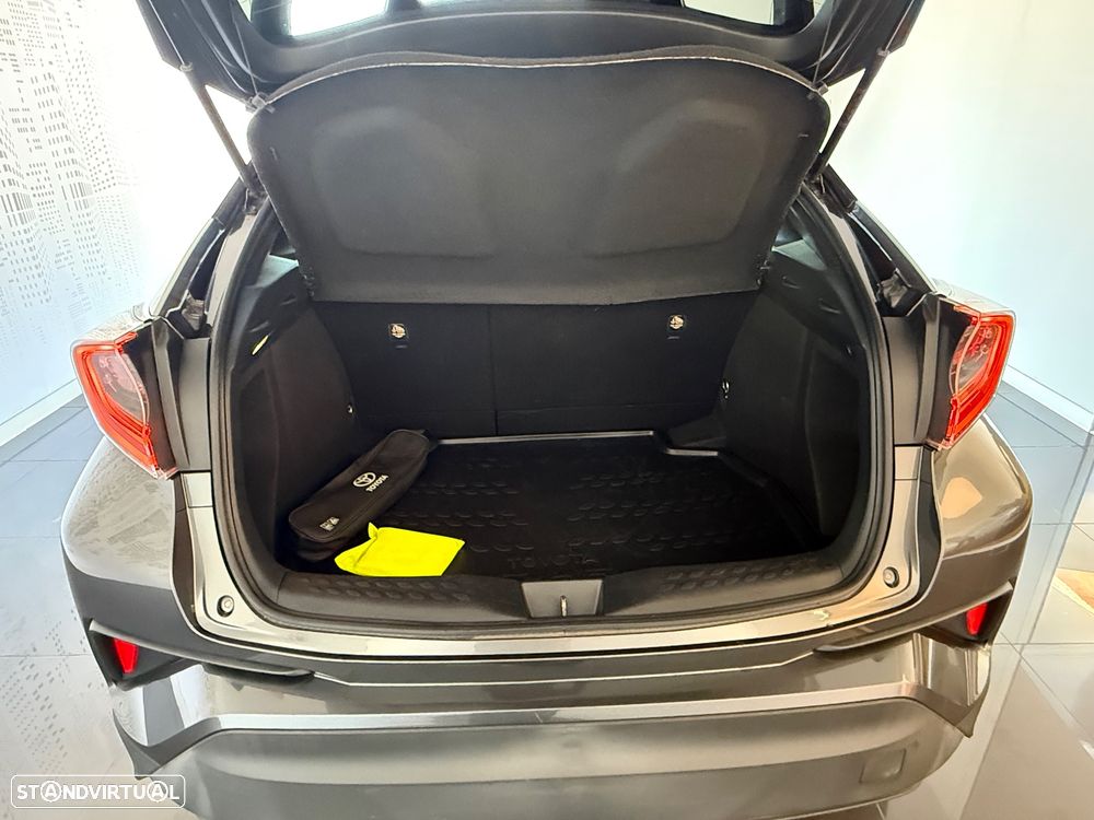 Toyota C-HR 1.8 Hybrid Exclusive+P.Luxury - 7