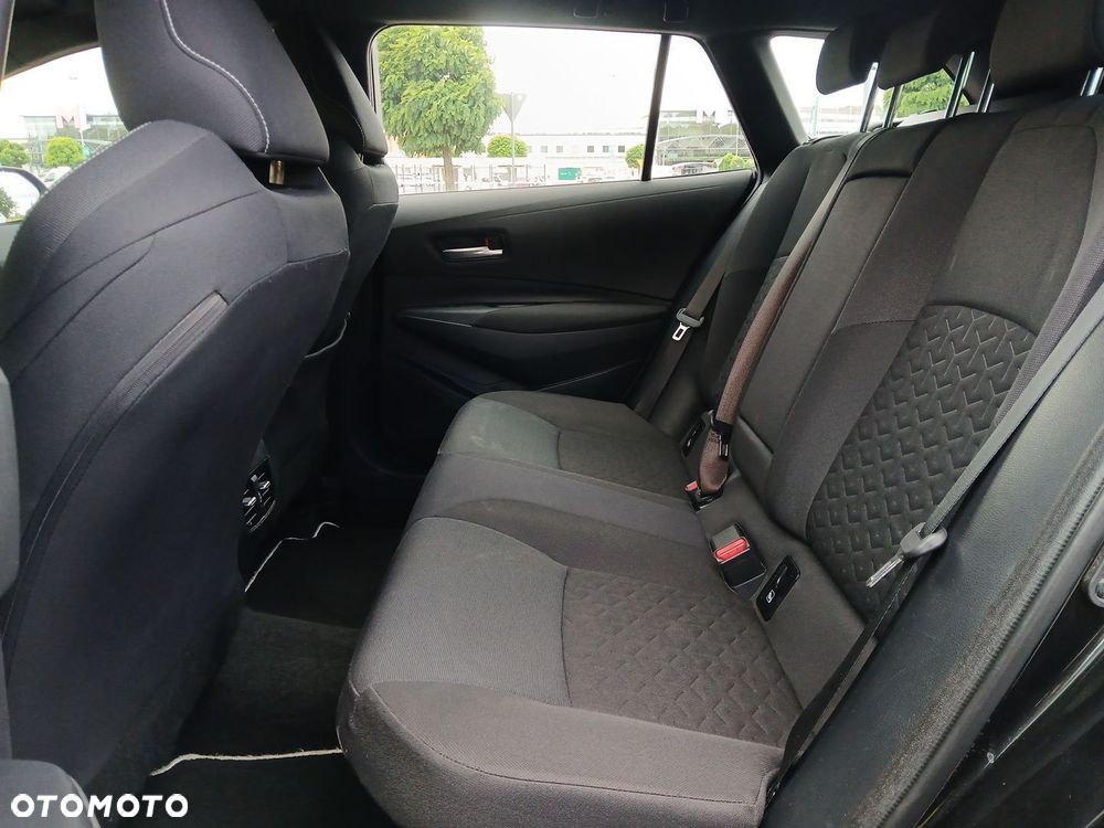 Toyota Corolla 1.8 Hybrid Comfort - 16