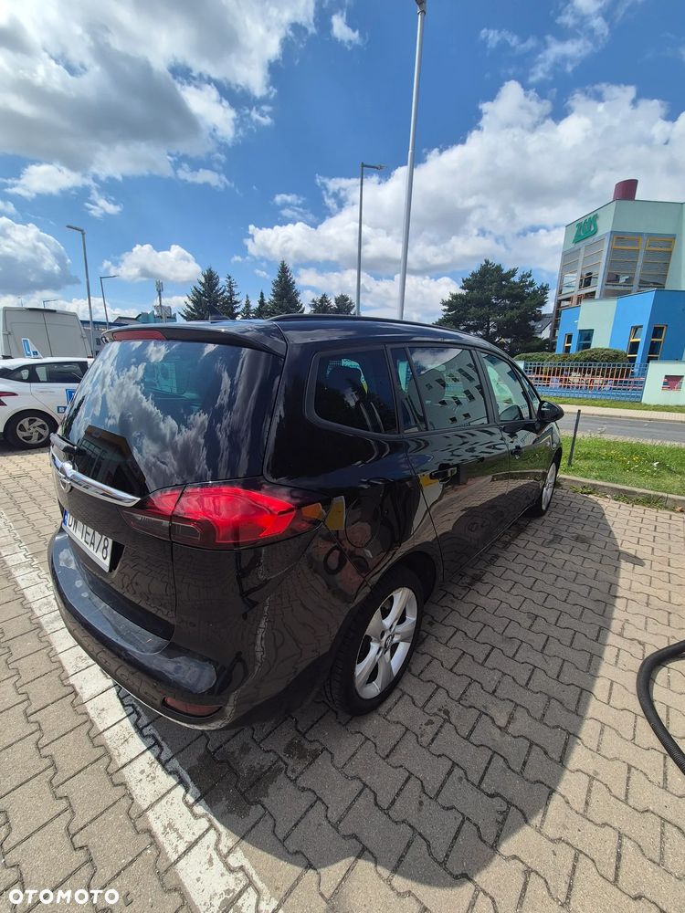 Opel Zafira 2.0 CDTI Cosmo - 4