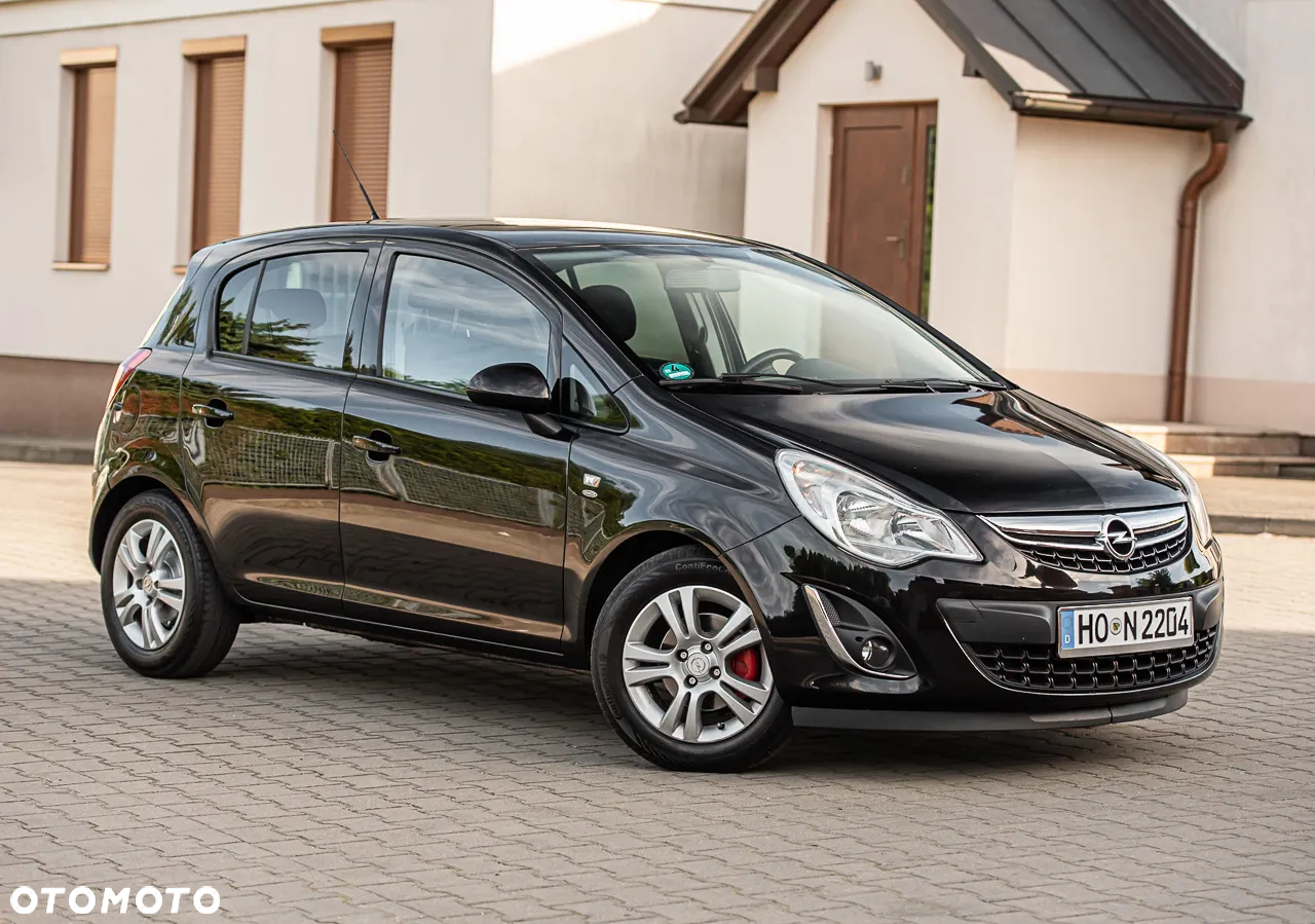 Opel Corsa 1.2 16V Essentia - 12