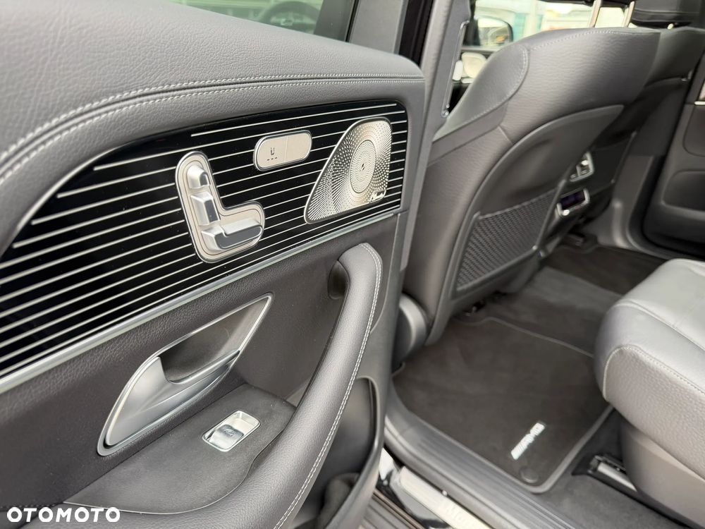 Mercedes-Benz GLS - 19