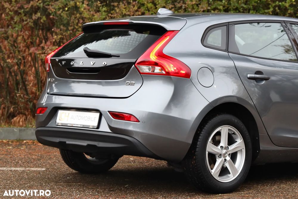 Volvo V40 D2 Kinetic - 14