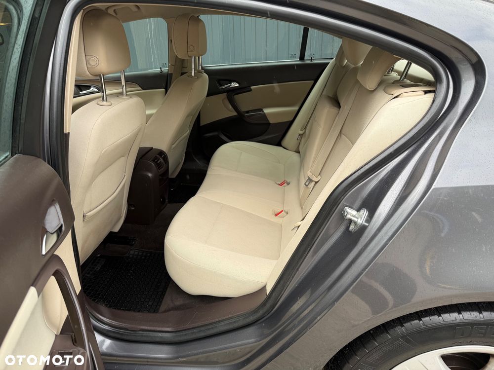 Opel Insignia 2.0 CDTI Cosmo - 3