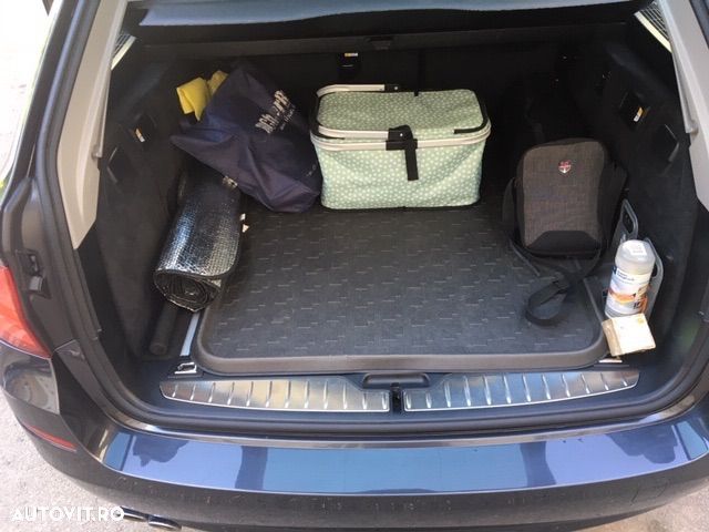 BMW Seria 5 525d Touring - 5