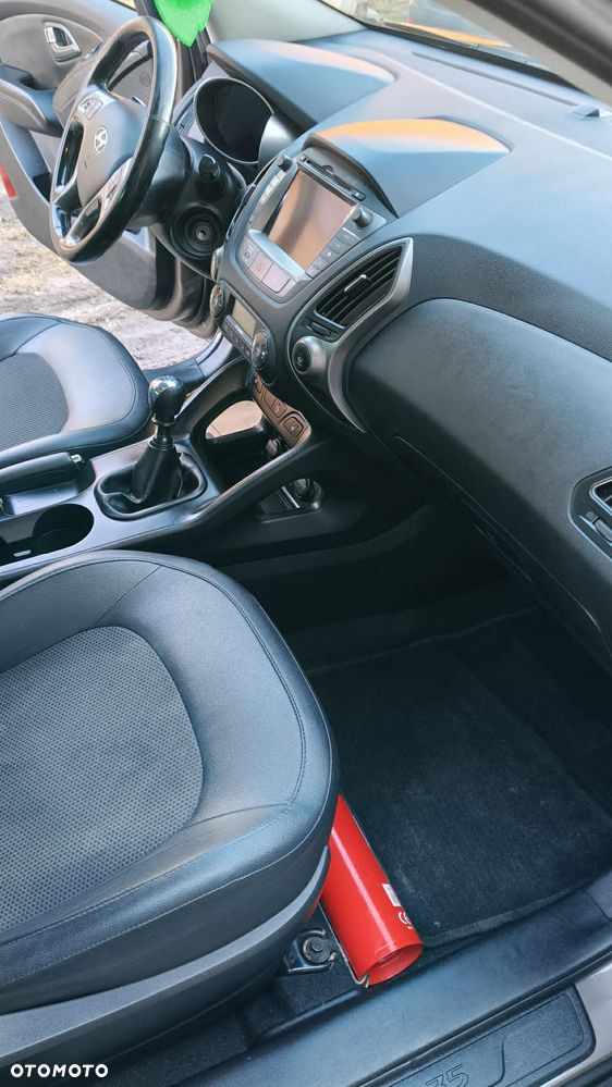 Hyundai ix35 1.7 CRDi 2WD blue Comfort - 21