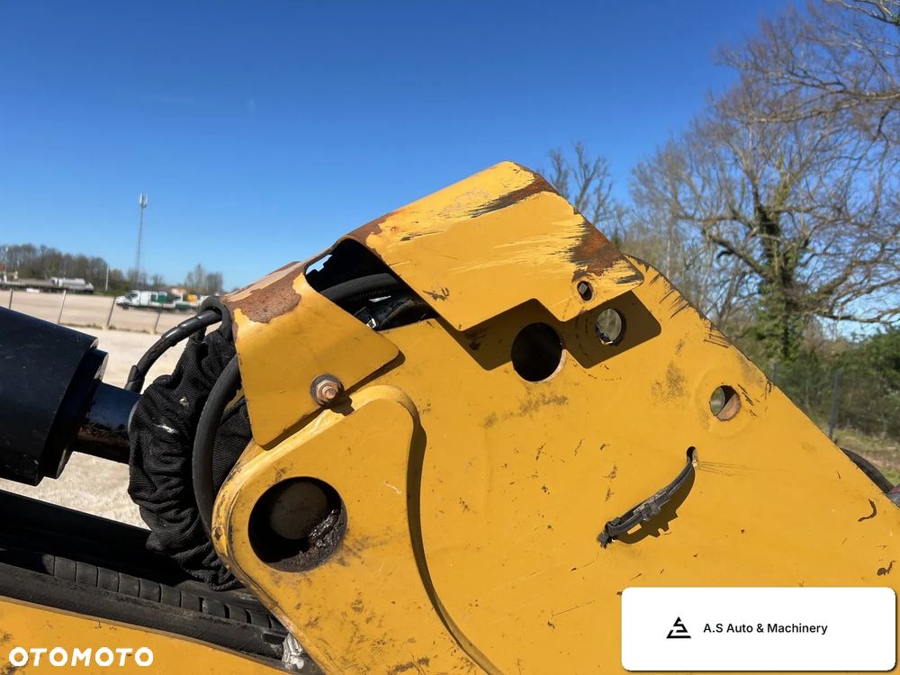 Caterpillar 432F2 - 29