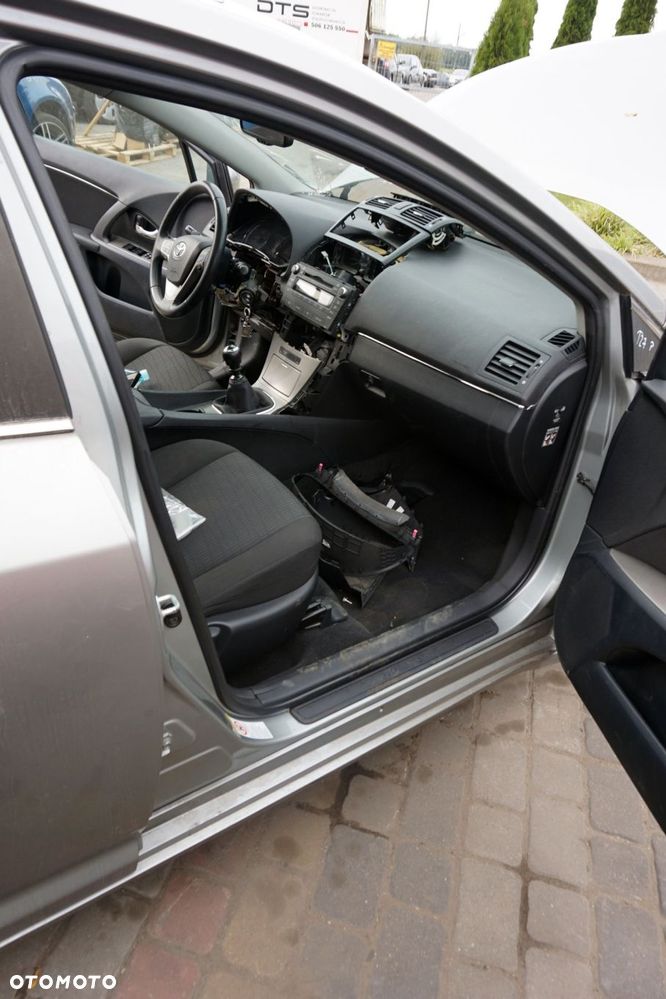 TOYOTA AVENSIS III T27 PH1 KOMBI 2010 1G6 2.2 D4D 2AD-FTV 150KM EA63 SZARY na części - 17