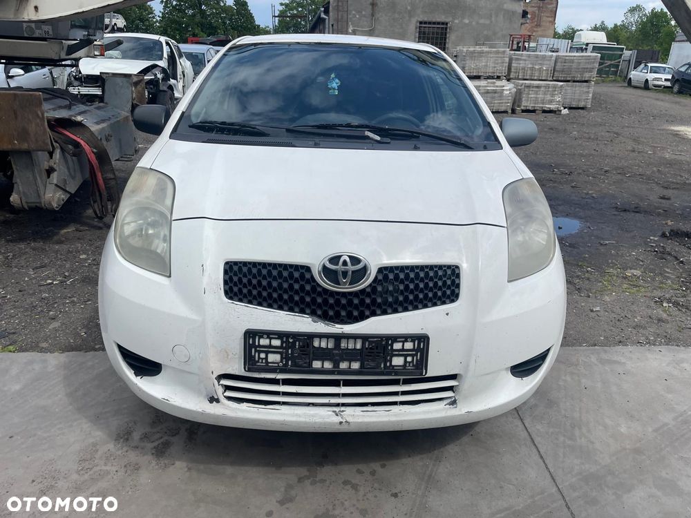 TOYOTA YARIS NA CZĘŚCI ! Kolor: 068 - 1