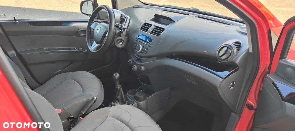 Chevrolet Spark 1.2 LS+ - 31