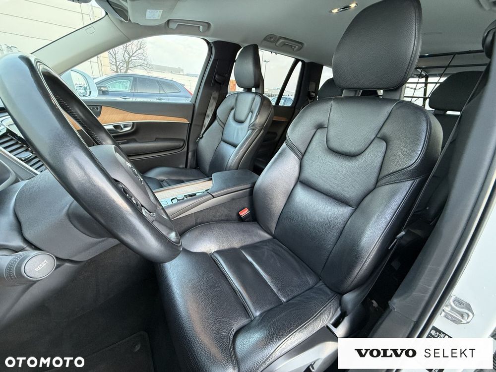 Volvo XC 90 - 27