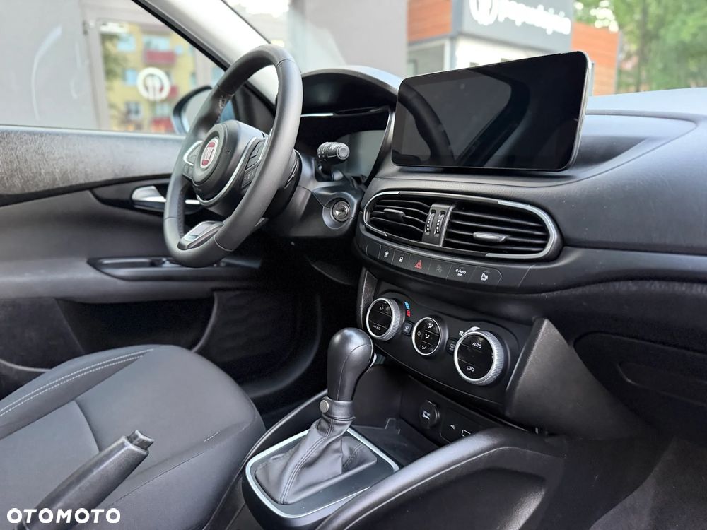 Fiat Tipo 1.5 Hybrid Garmin DCT - 34