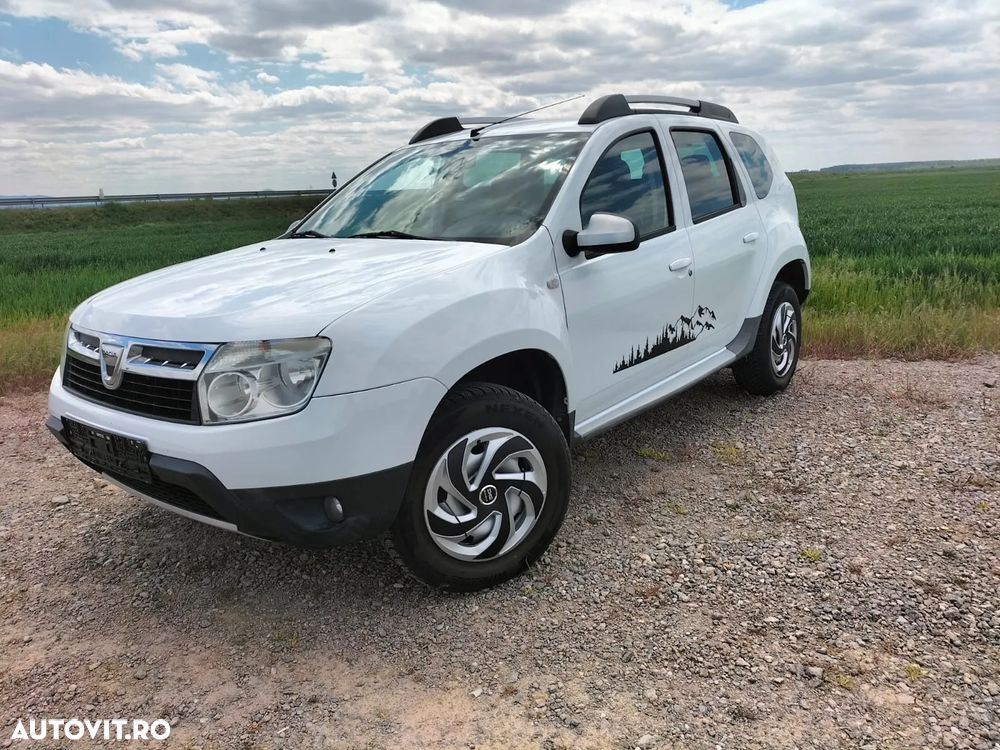 Dacia Duster 1.6 16V 105 4x2 Laureate - 1