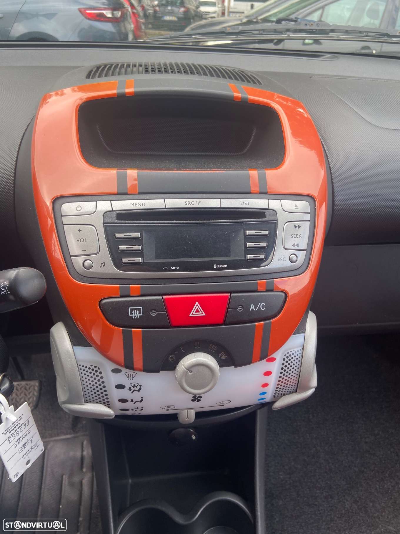 Toyota Aygo 1.0 Orange Edition+VSC - 12