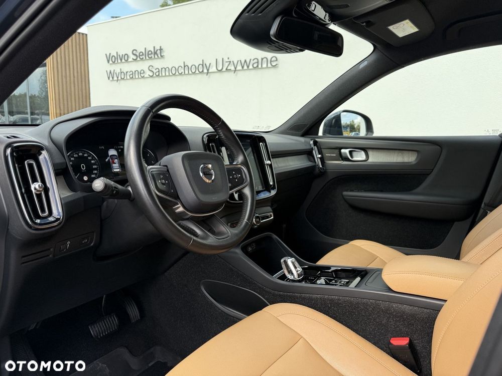 Volvo XC 40 - 12