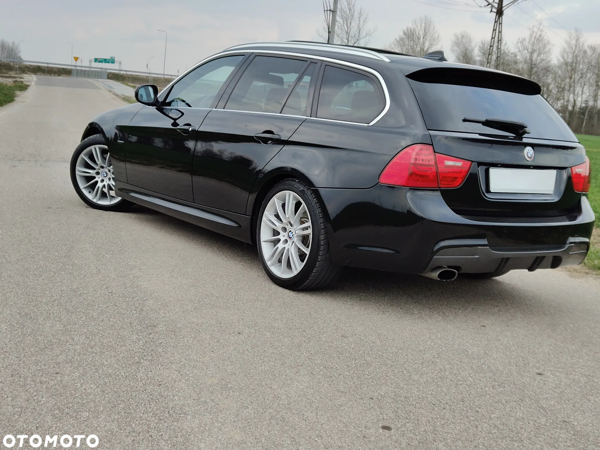 BMW Seria 3 318d DPF Edition Sport - 12