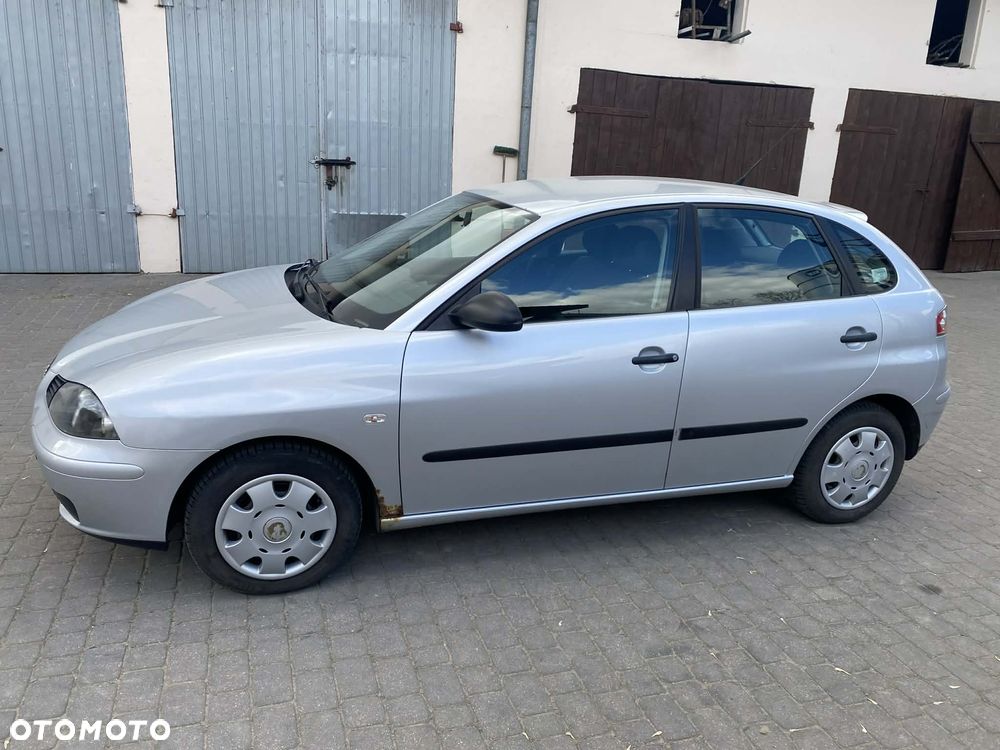 Seat Ibiza 1.4 16V Stella - 2