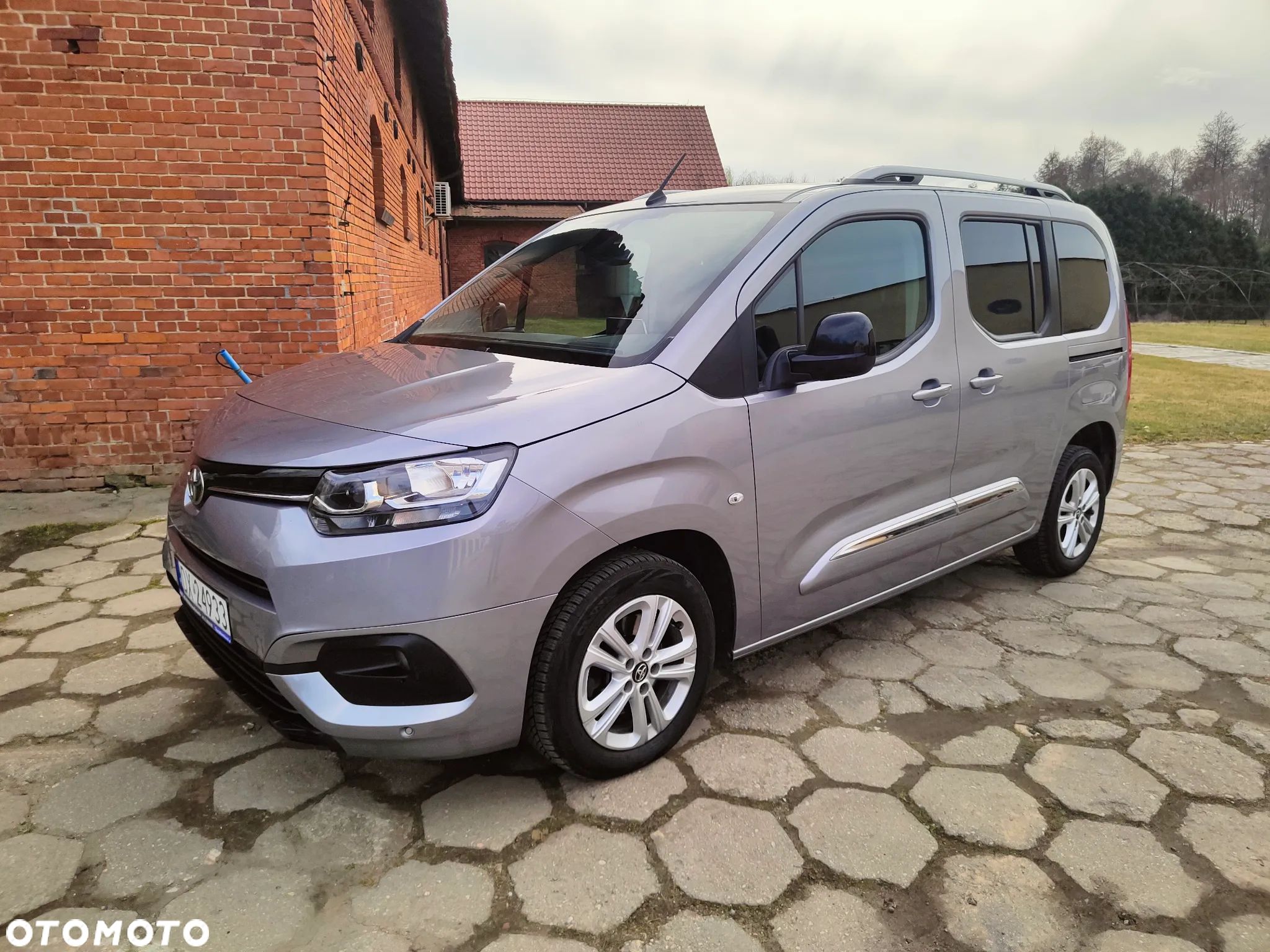 Toyota Proace City Verso 1.5 D-4D Family - 1