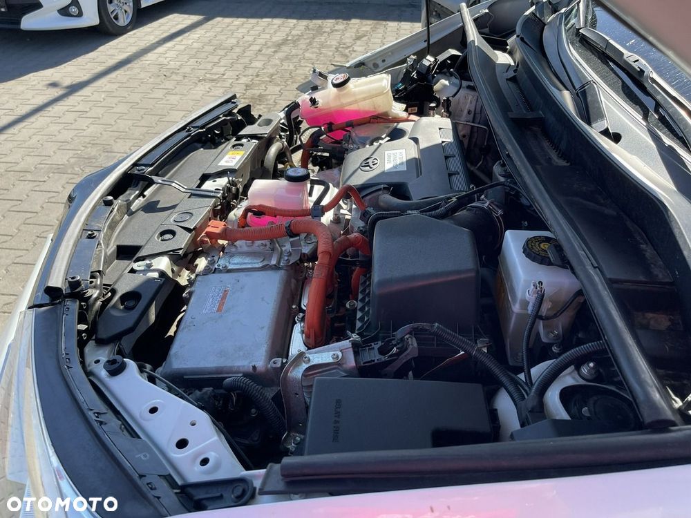 Toyota RAV4 Hybrid Style 4x2 - 17