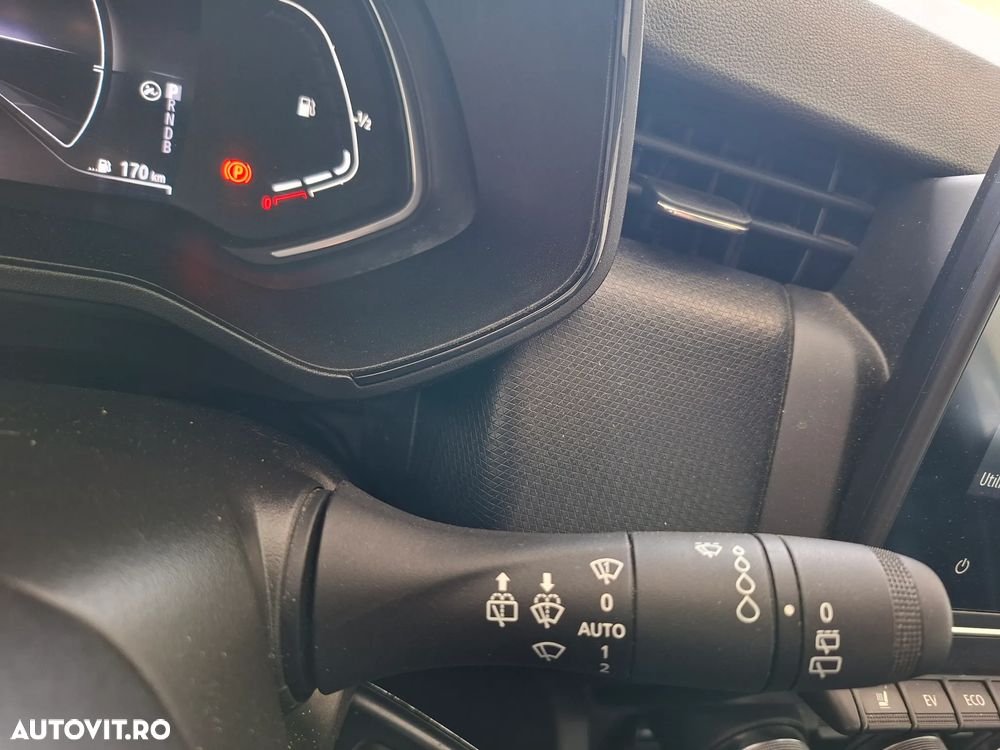 Renault Clio - 18