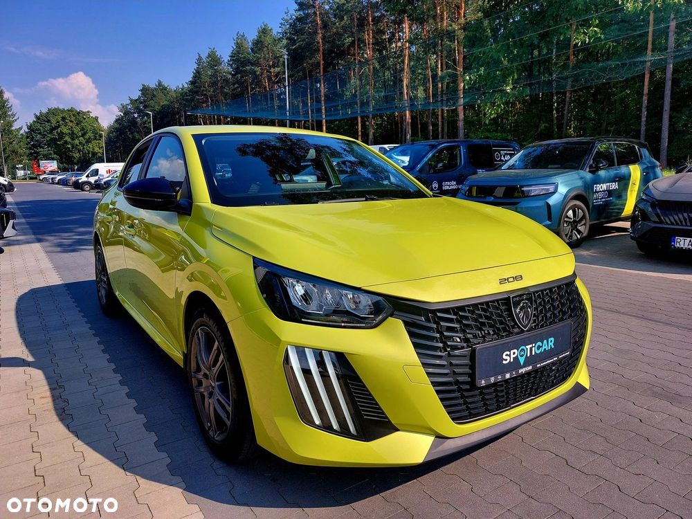 Peugeot 208 - 6