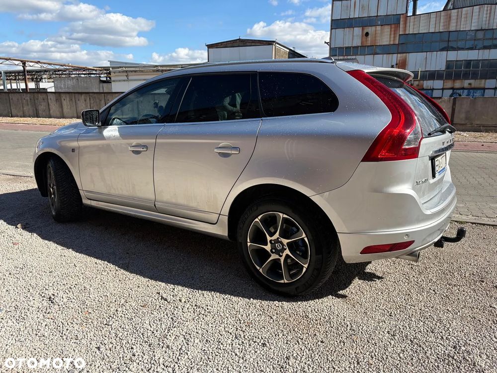 Volvo XC 60 D3 Drive-E Ocean Race - 20