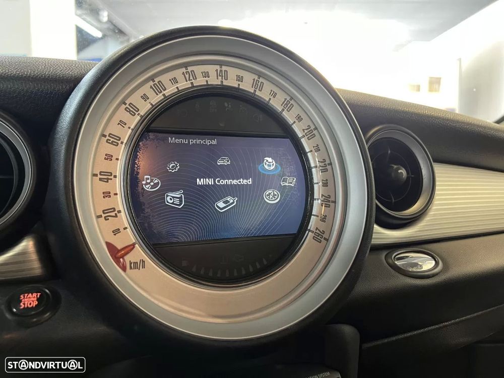 MINI 3 Portas Cooper D - 30