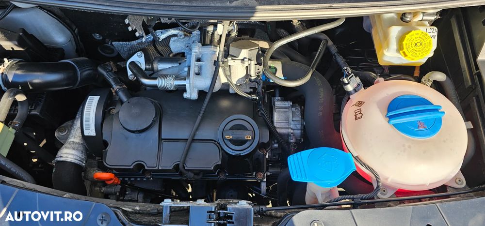 Volkswagen T5 1.9 TDi - 9