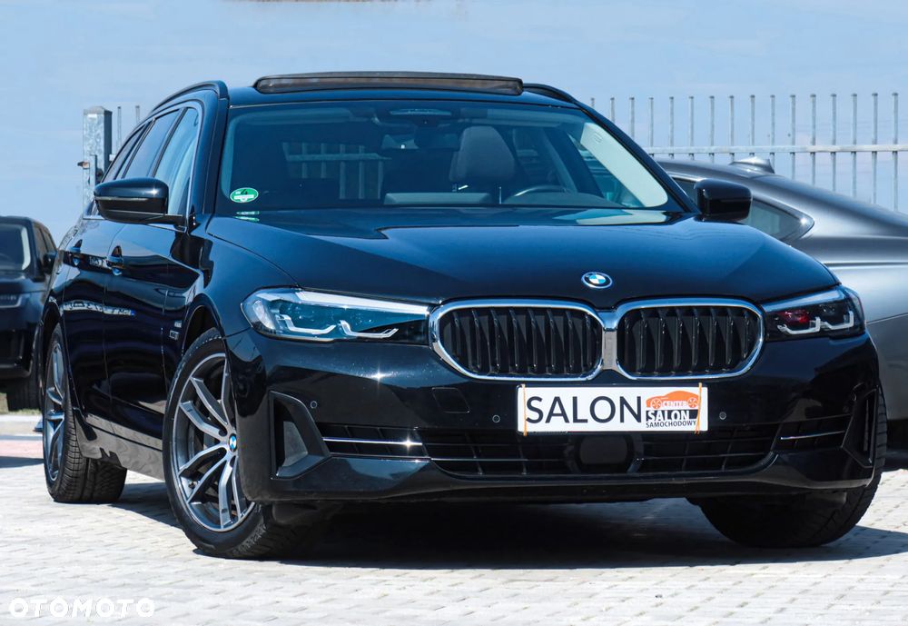 BMW Seria 5 530e sport - 30