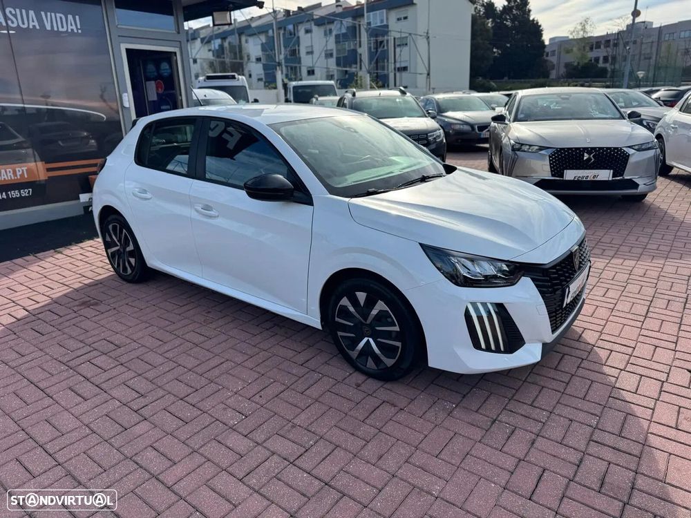 Peugeot 208 - 3
