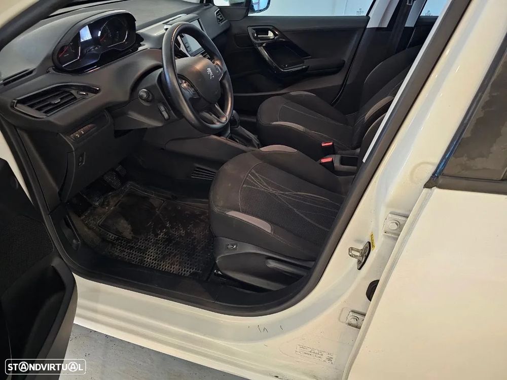 Peugeot 208 1.2 VTi Active - 5