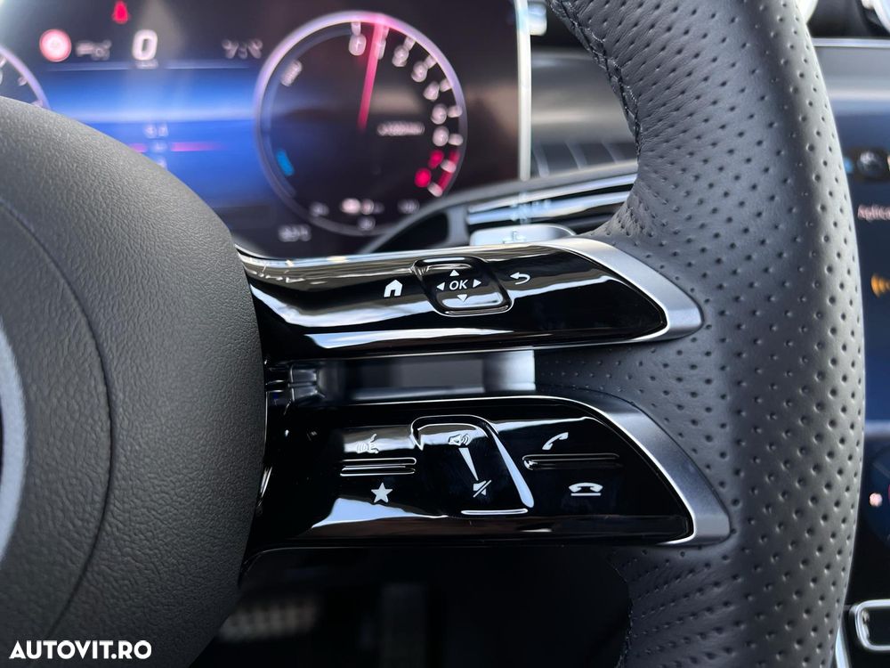 Mercedes-Benz GLC Coupe 300 e 4MATIC - 11