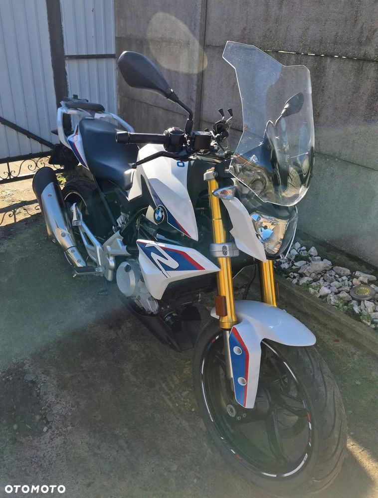 BMW G - 8