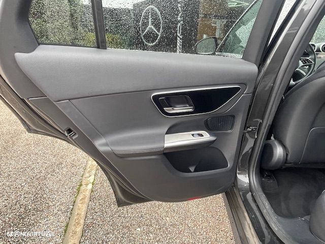 Mercedes-Benz GLC 300 de 4Matic - 33