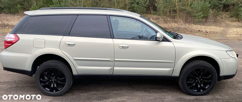 Subaru Outback 3.0RE 000 - 10