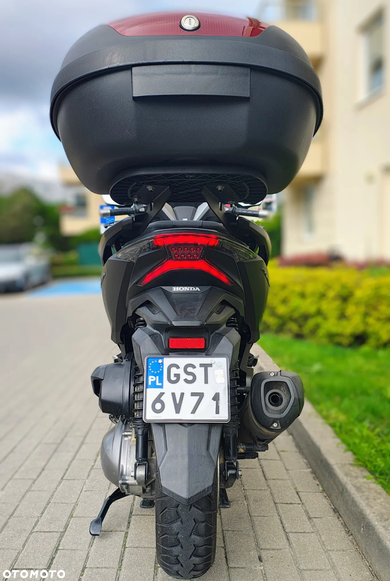 Honda NSS - 13