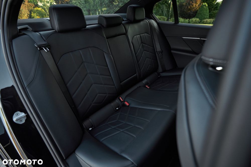 BMW Seria 5 520i mHEV M Sport sport - 31