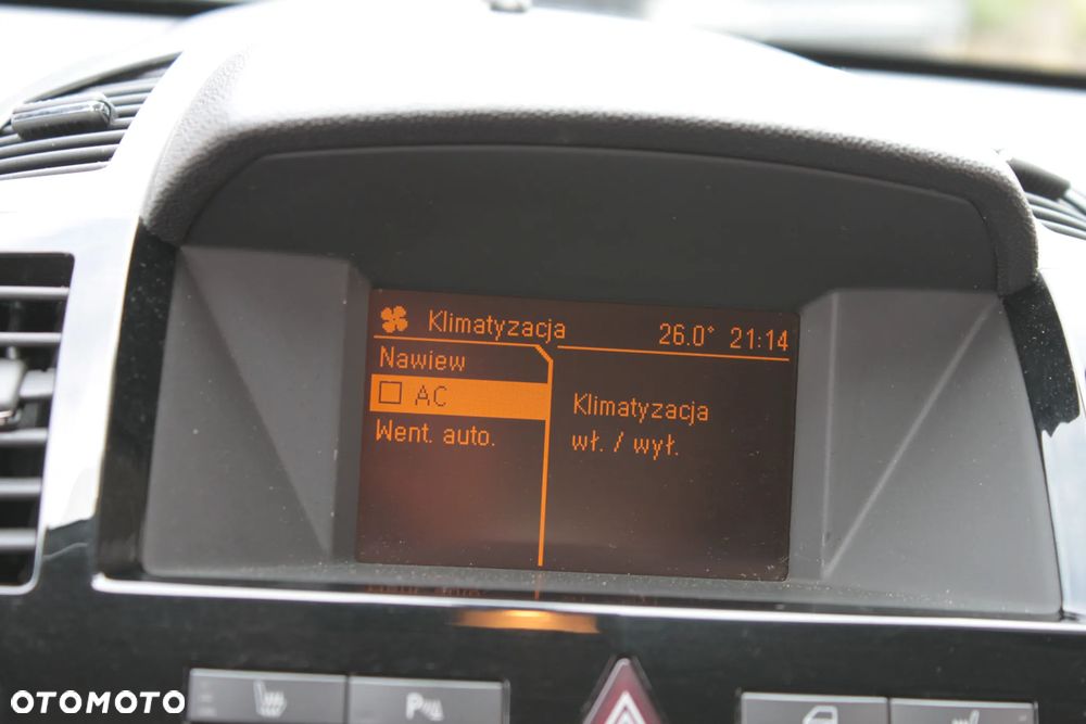 Opel Zafira - 30