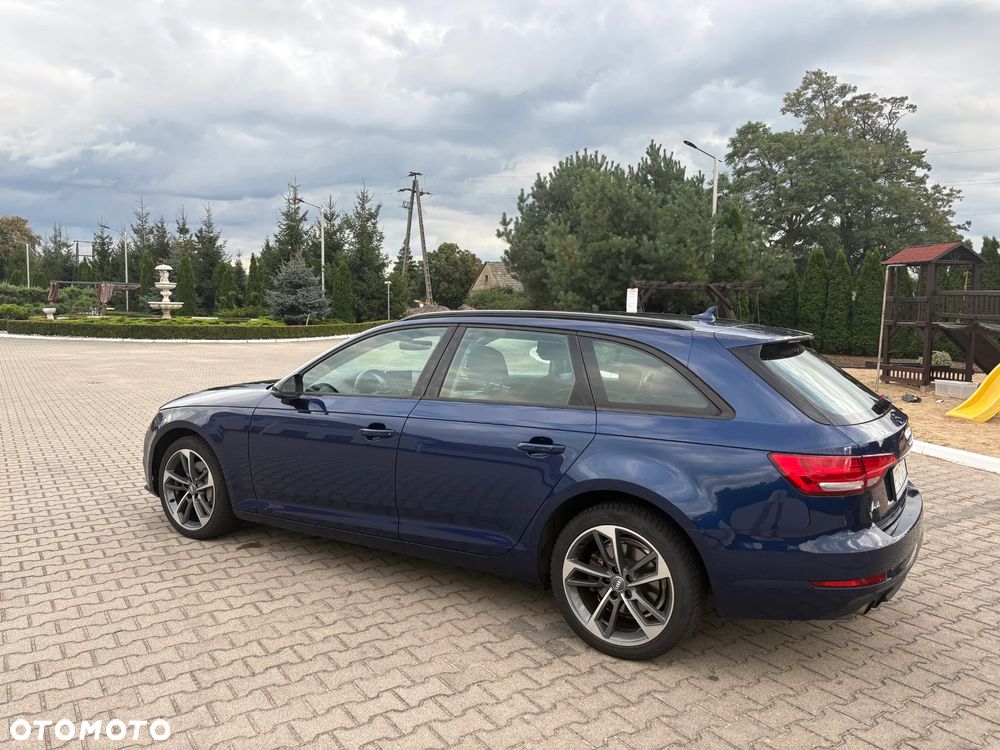 Audi A4 Avant 2.0 TDI Quattro S tronic - 9