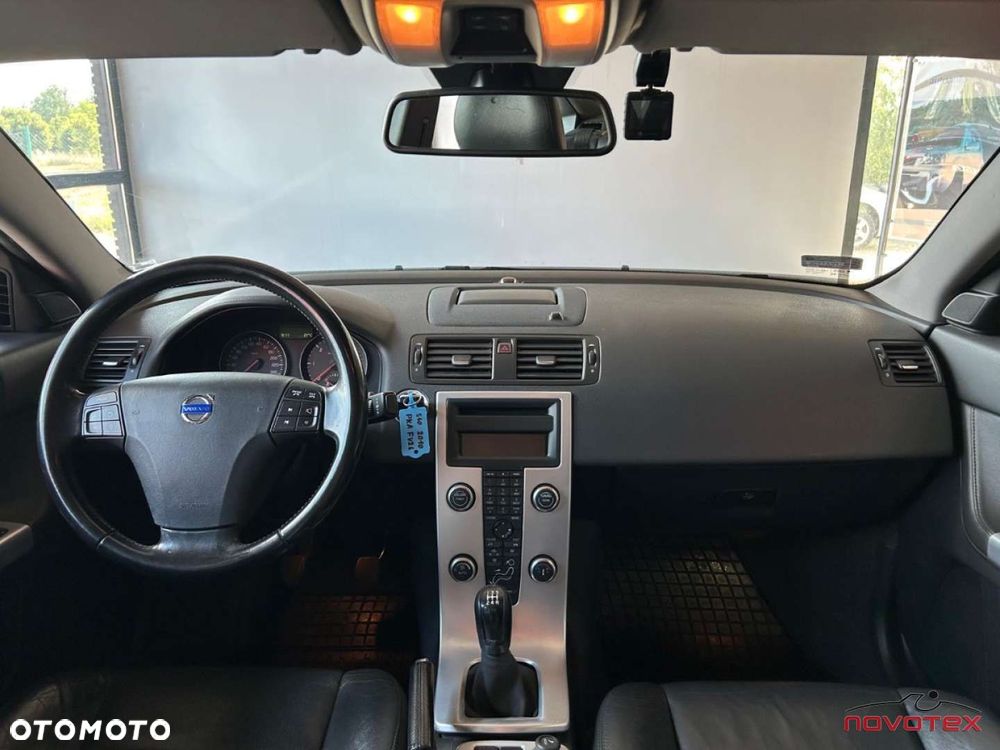 Volvo S40 1.6D Momentum - 10