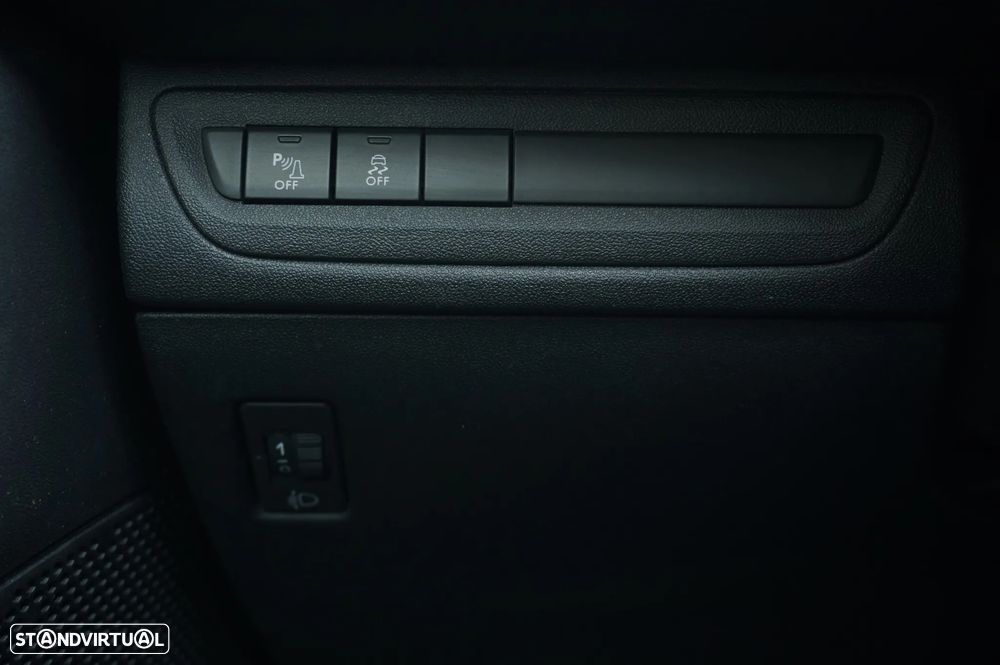 Peugeot 208 1.6 BlueHDi Style - 25